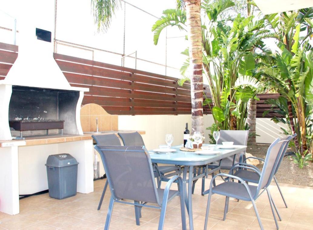Villa Agnes Ayia Napa Bagian luar foto