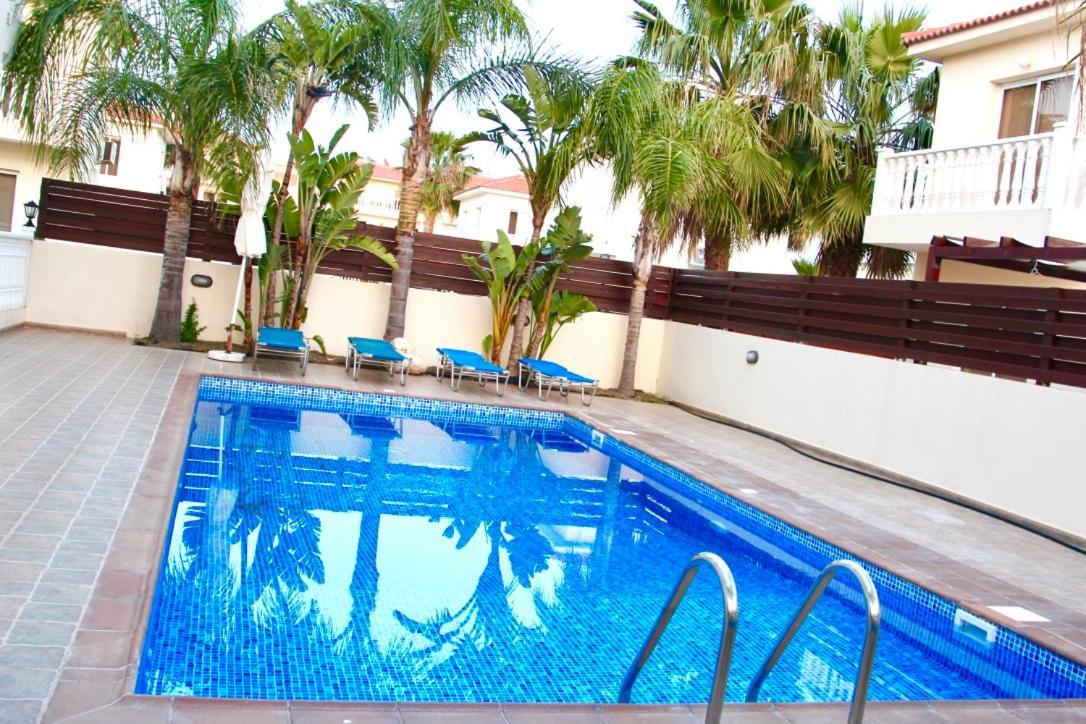 Villa Agnes Ayia Napa Bagian luar foto